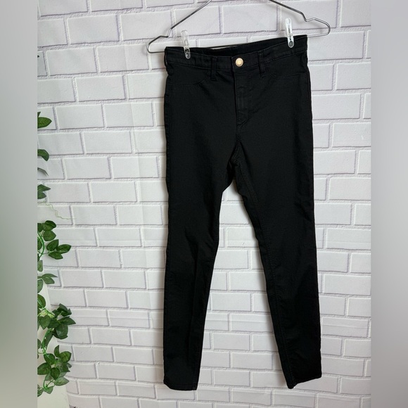 Sleek Black Slim-Fit Jeans with Tapered Legs/girls size 14 - Picture 2 of 8